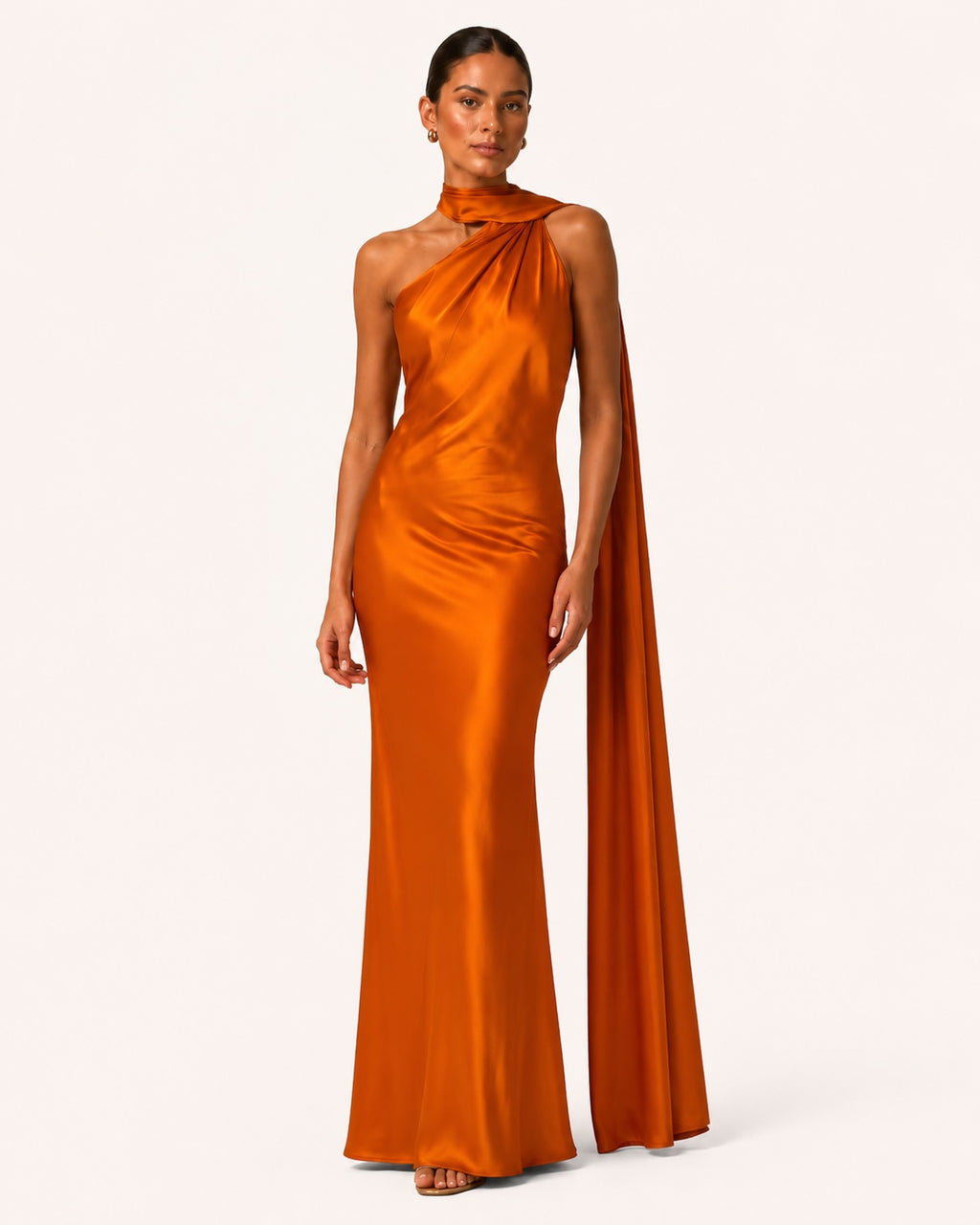Robe Longue Satinée Elégante avec Traine "Eléa"