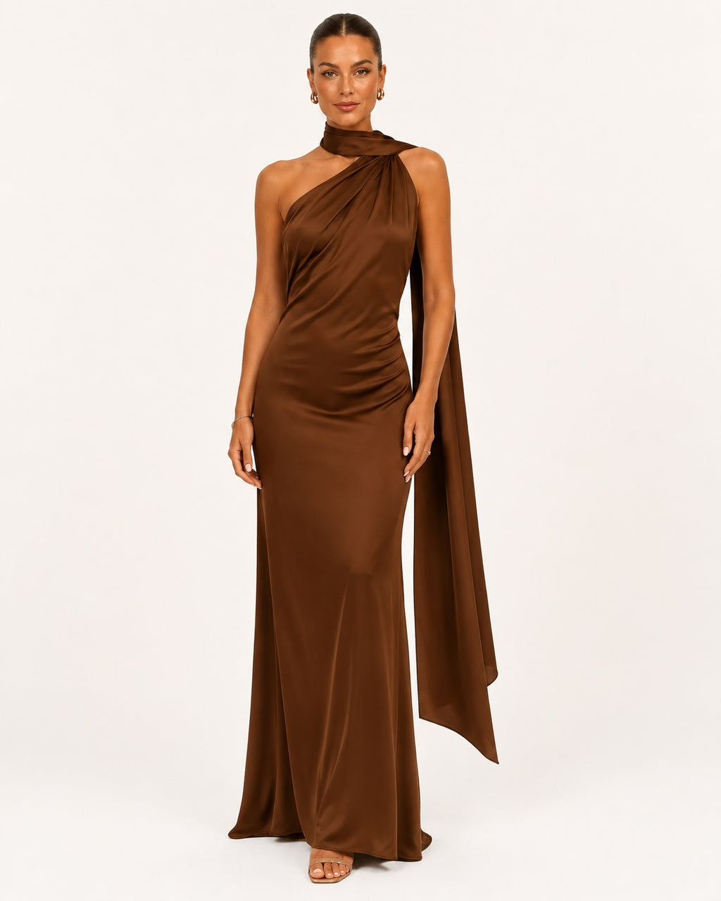 Robe Longue Satinée Elégante avec Traine "Eléa"